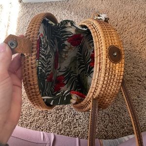 Round woven crossbody bag